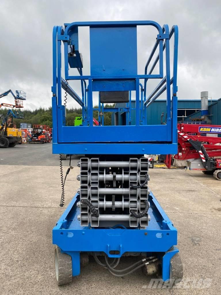 Genie GS 4047 Scheren-Arbeitsbühnen