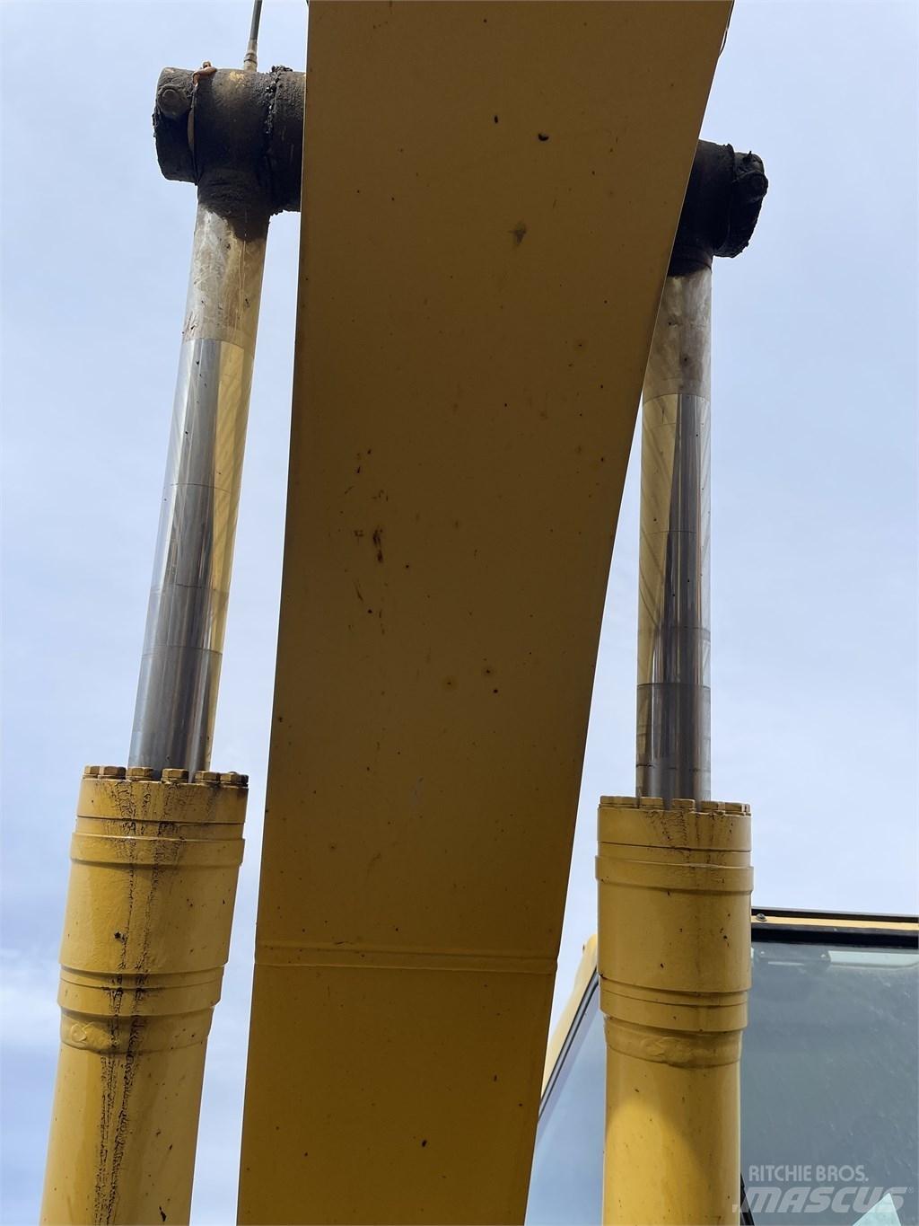 Komatsu PC 200 LC-7 Raupenbagger