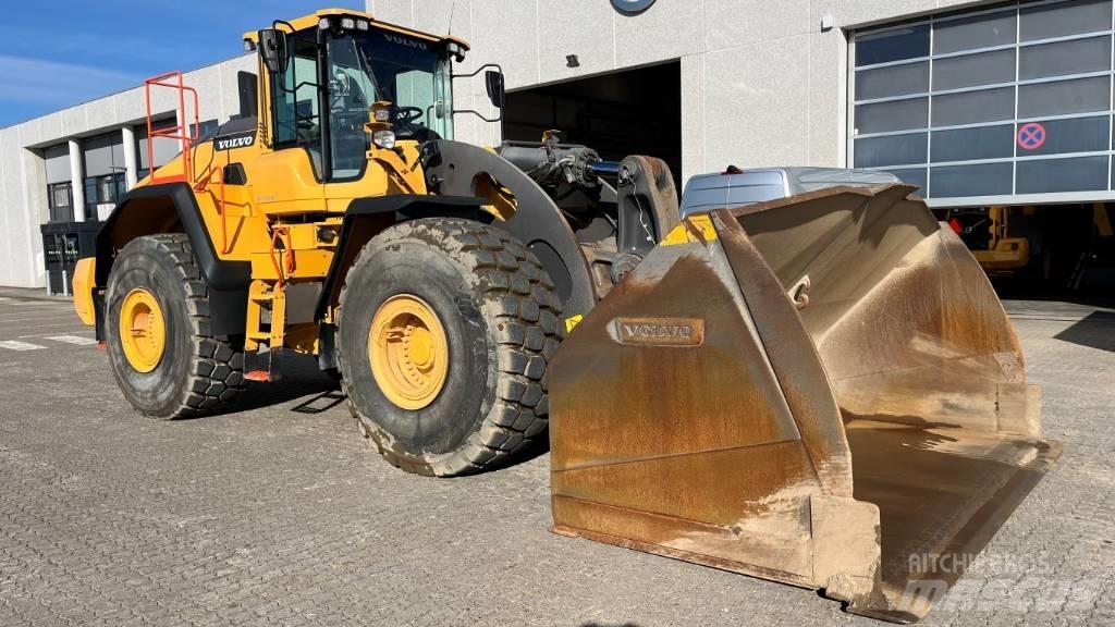 Volvo L260H Radlader