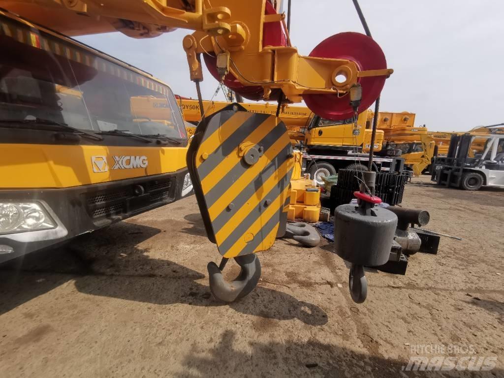 XCMG XCA160 All-Terrain-Krane
