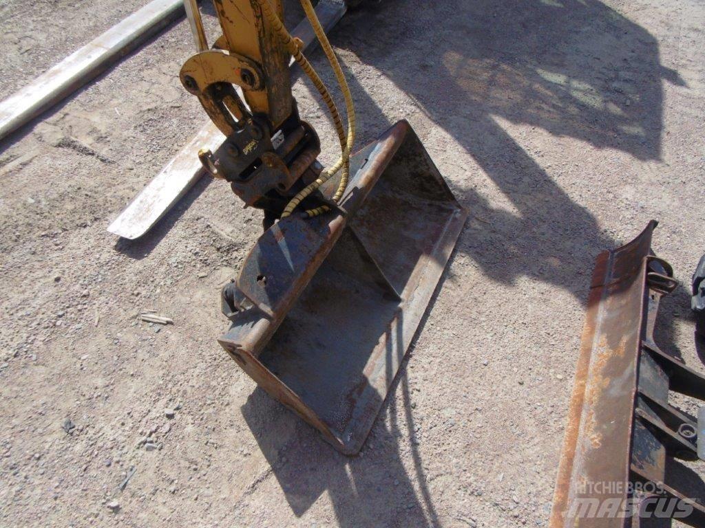 CAT Minigrävare Minibagger < 7t