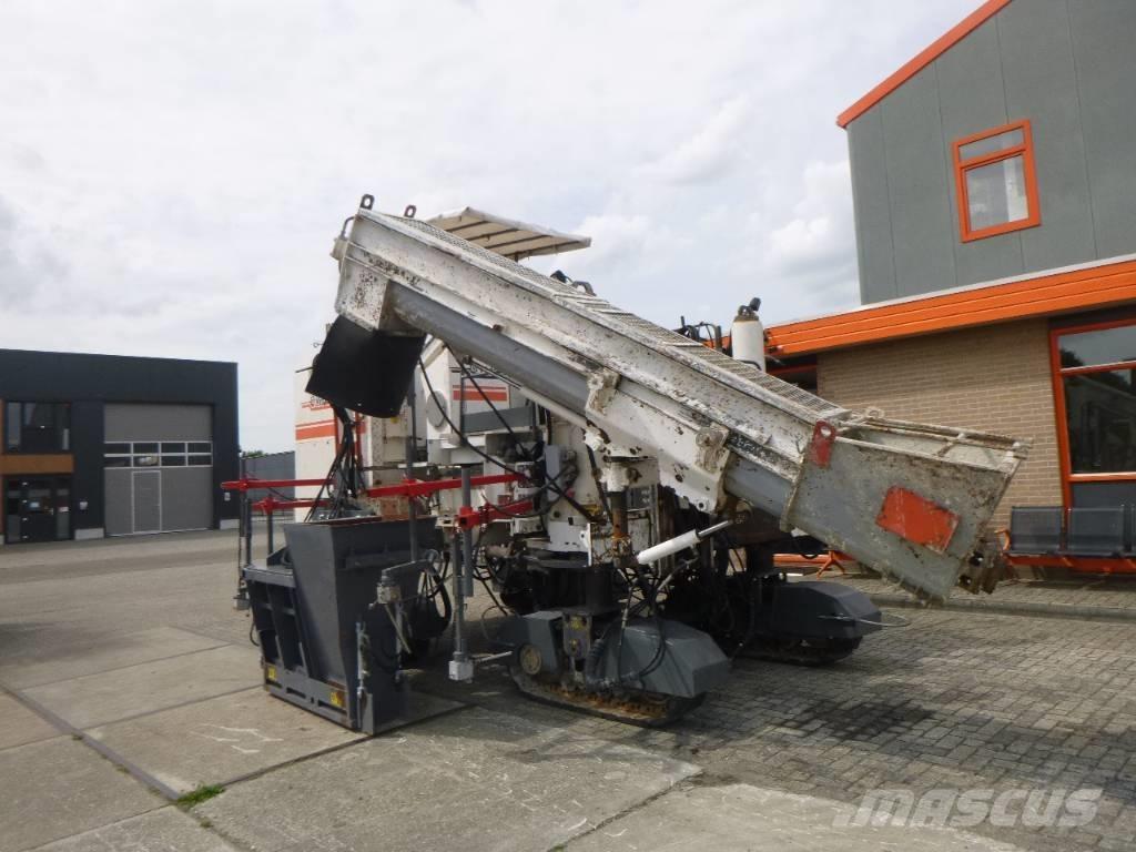 Wirtgen SP250 Betonsteinmaschinen