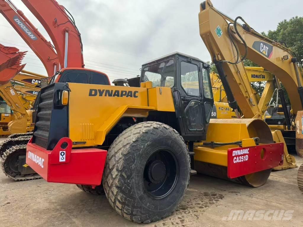 Dynapac CA 251 D Walzenzüge
