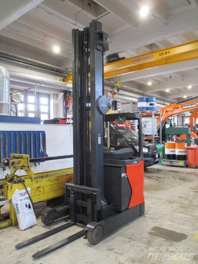 Linde R 16 HD Schubmaststapler