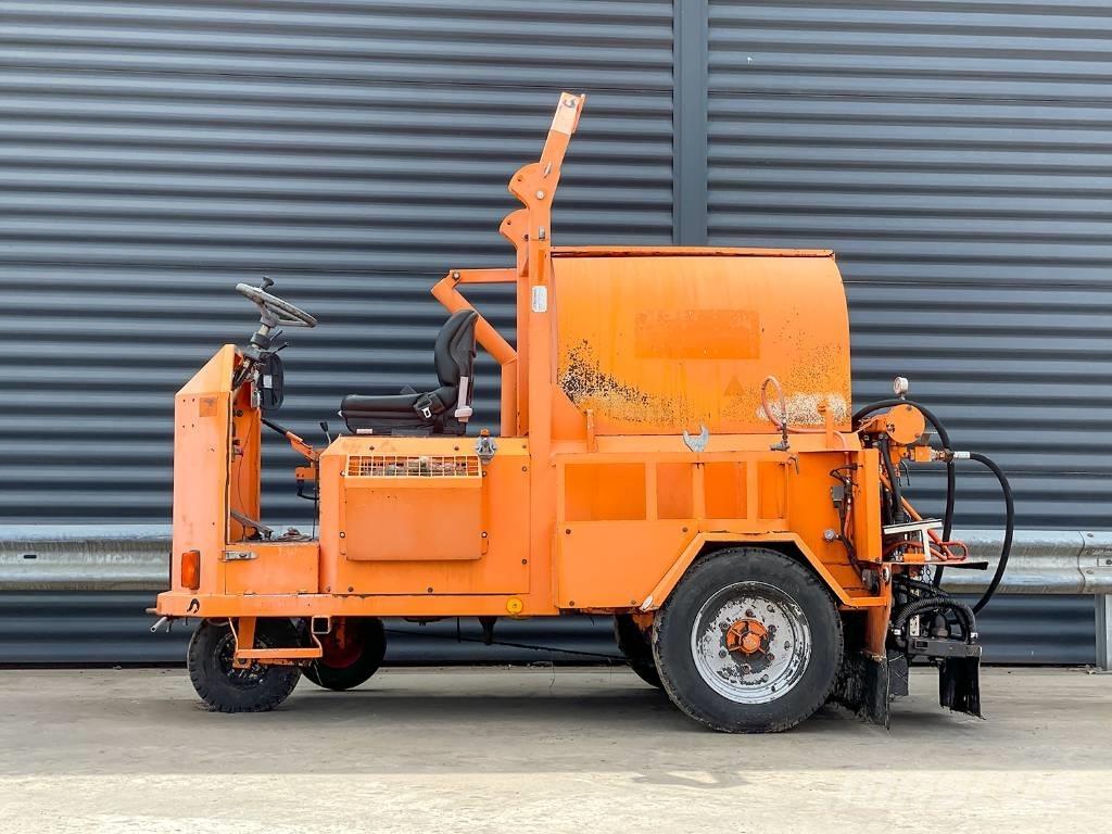 Strassmayr S25/500-G Bitumen Sprayer