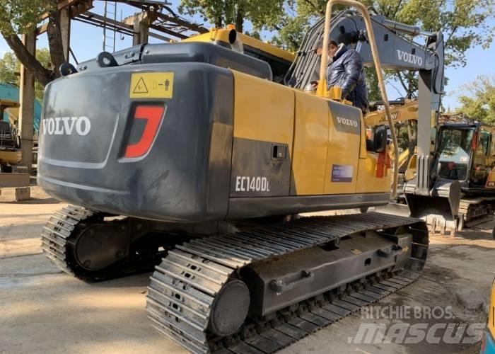Volvo 140D Raupenbagger