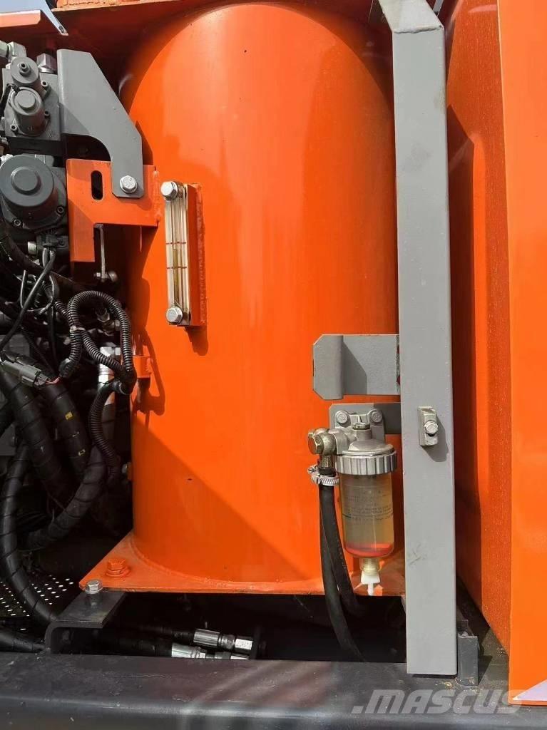 Hitachi 130 Raupenbagger