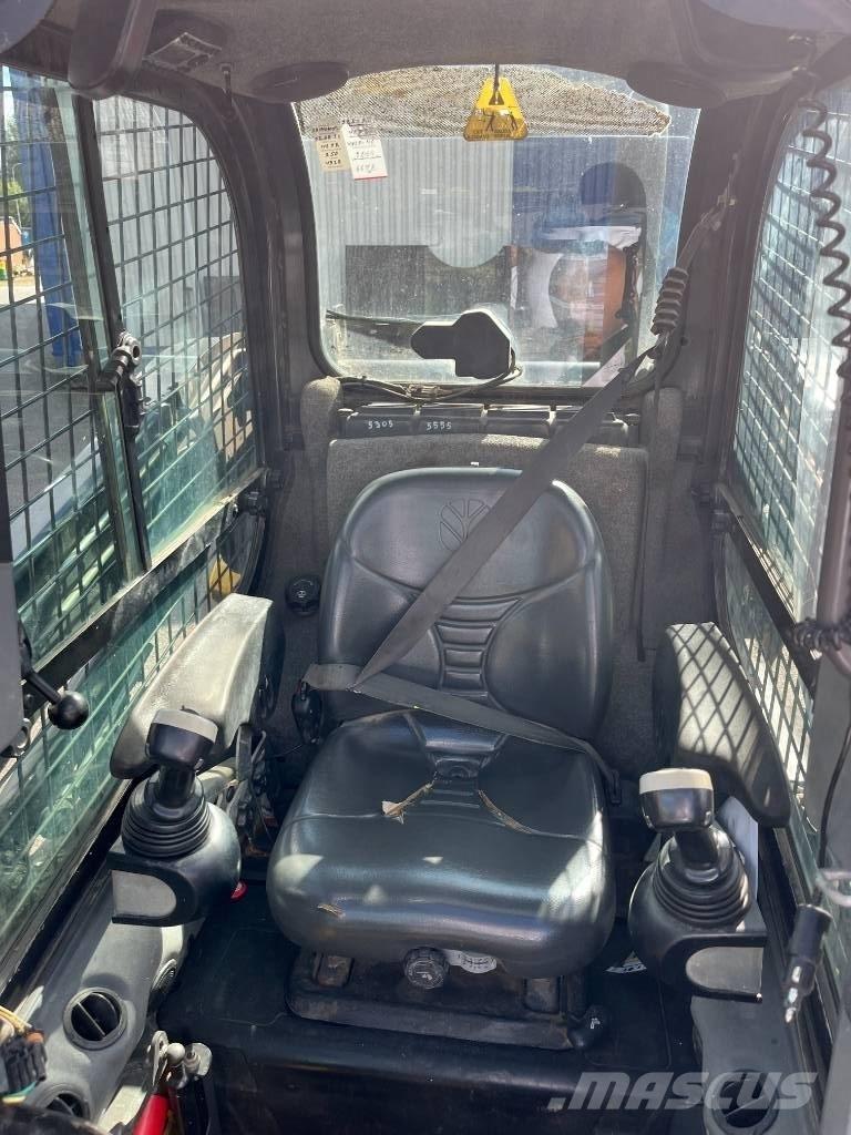 New Holland L 218 Kompaktlader