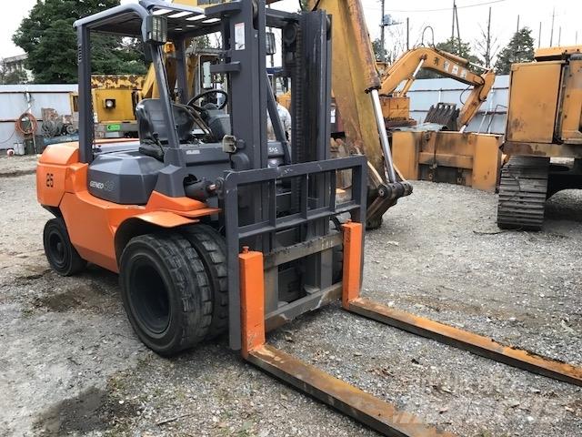 Toyota 7 FD 40 Dieselstapler