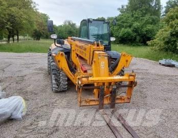 JCB 540-140 Teleskoplader