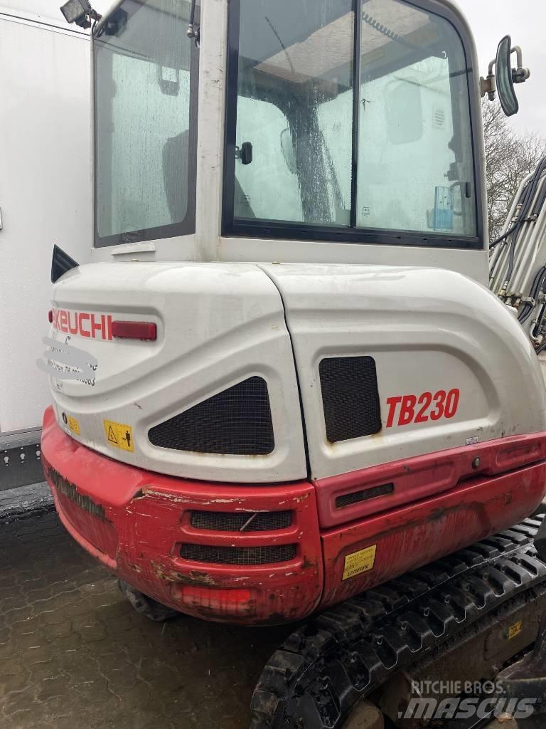 Takeuchi TB 230 Minibagger < 7t