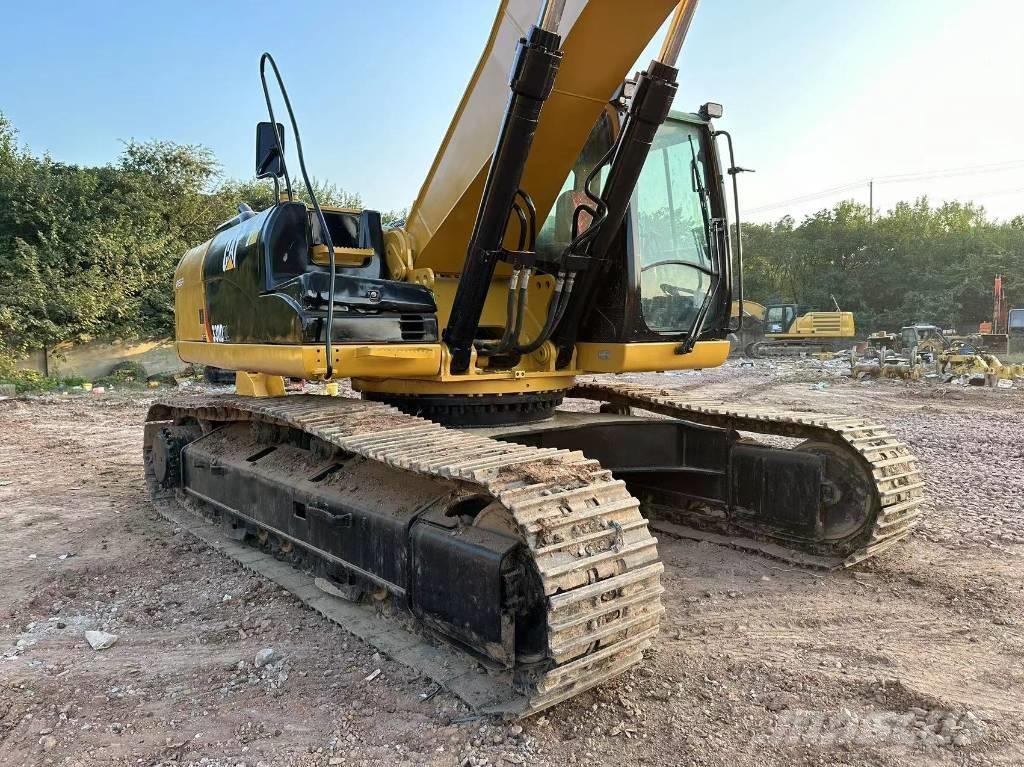 CAT 330DL Raupenbagger