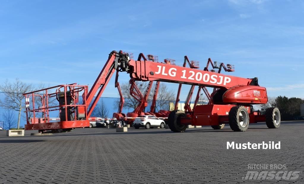 JLG 1200 SJP Teleskopbühnen