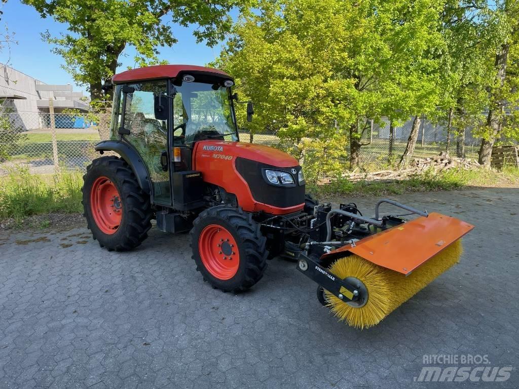 Kubota M 7040 Traktoren