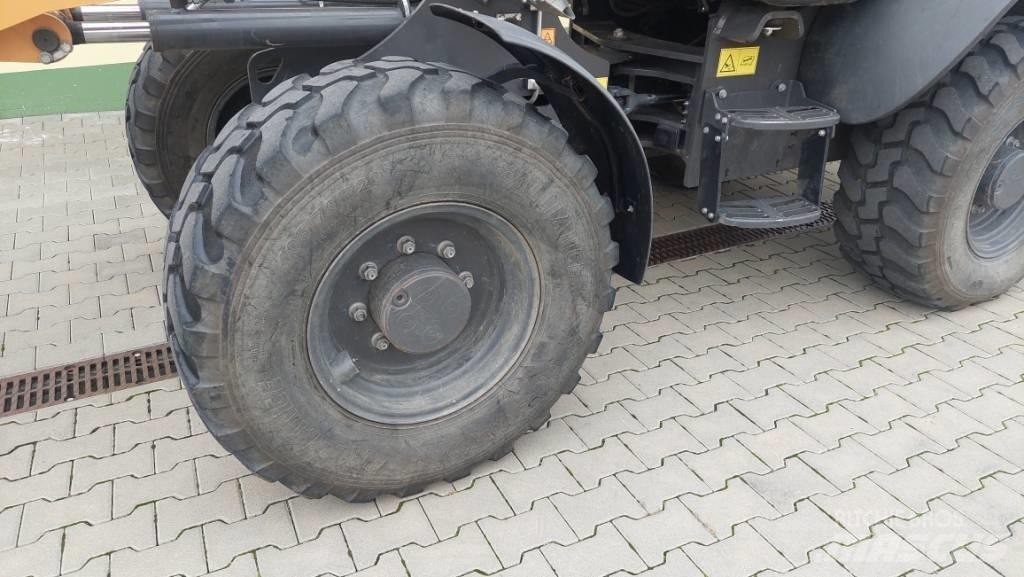 CASE 321 F Radlader