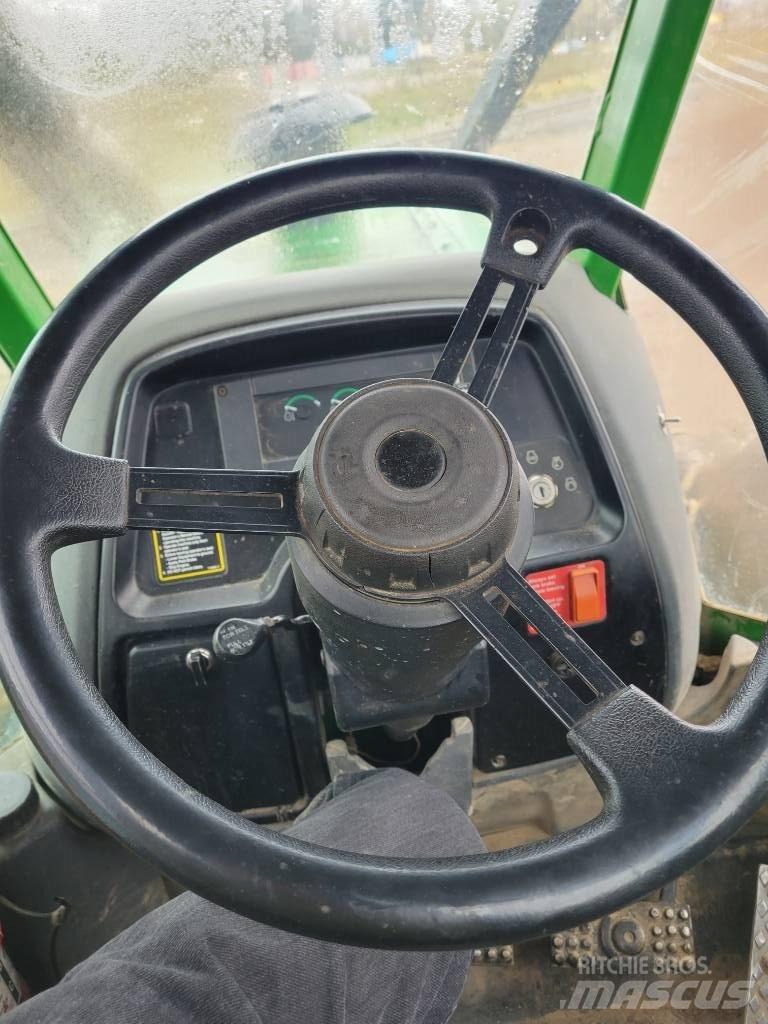 John Deere 748 H Stammholzschlepper
