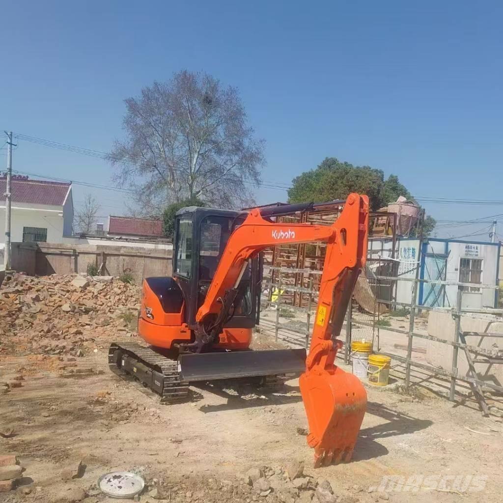Kubota U 27 Minibagger < 7t