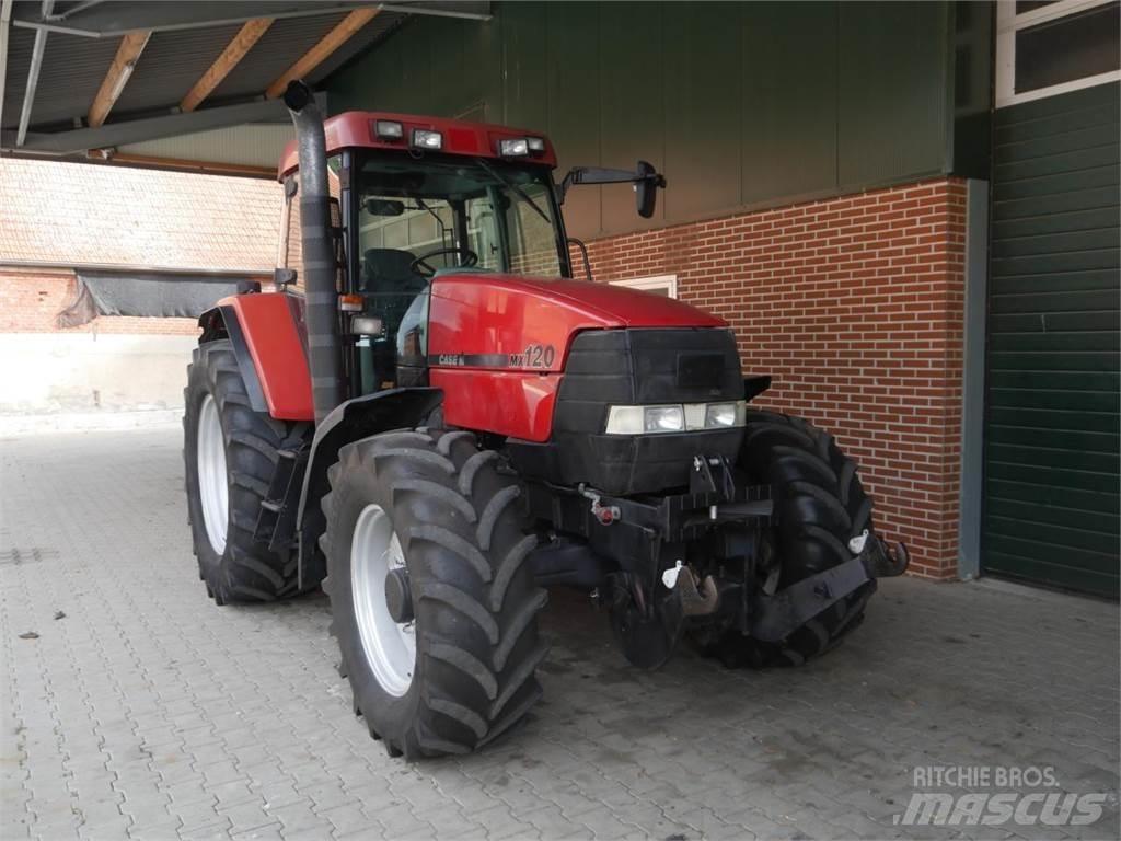 Case IH MX 120 Traktoren