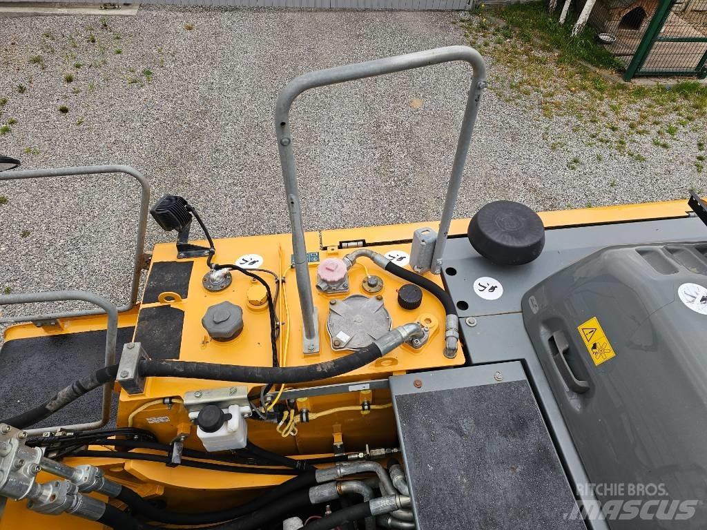 Liebherr R 922 LC Raupenbagger