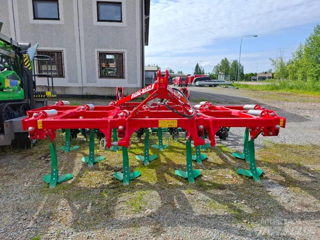 Agro-Masz Runner 35 Grubber