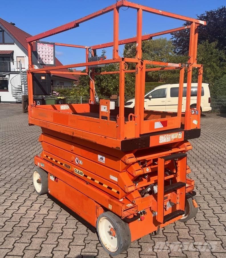 SkyJack SJ III 4626 Scheren-Arbeitsbühnen