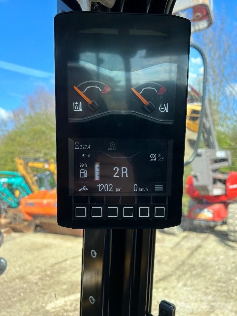 CAT 906 Radlader