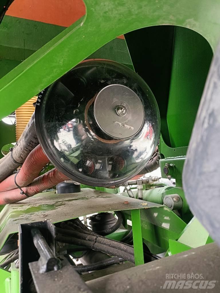 Amazone EDX 6000 TC Präzisionssaatmaschinen