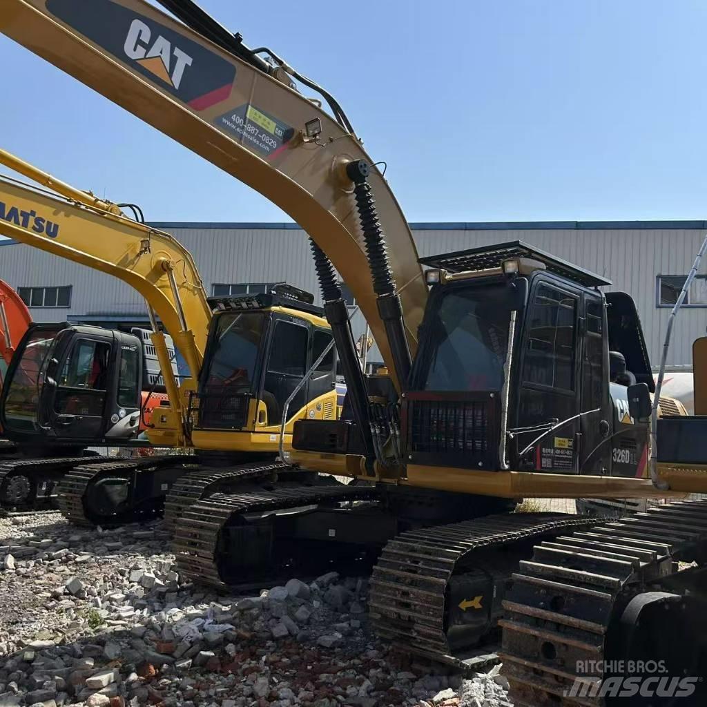 CAT 326D2L Raupenbagger