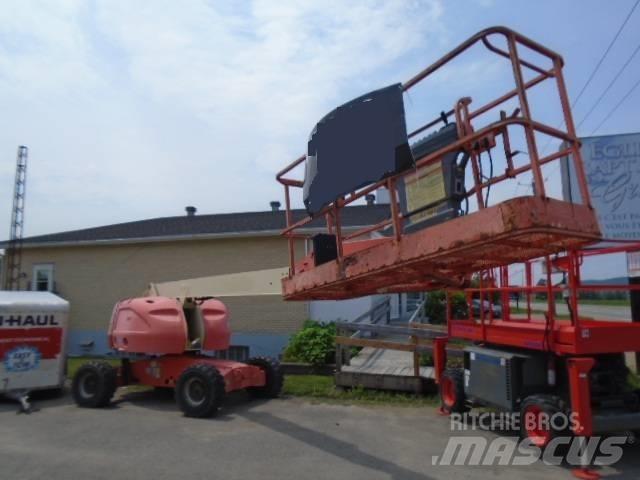 JLG 460 SJ Teleskopbühnen