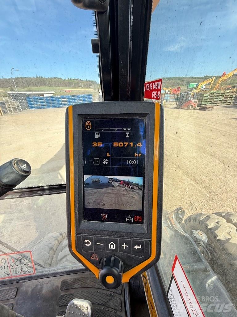 JCB JS 145 W Mobilbagger
