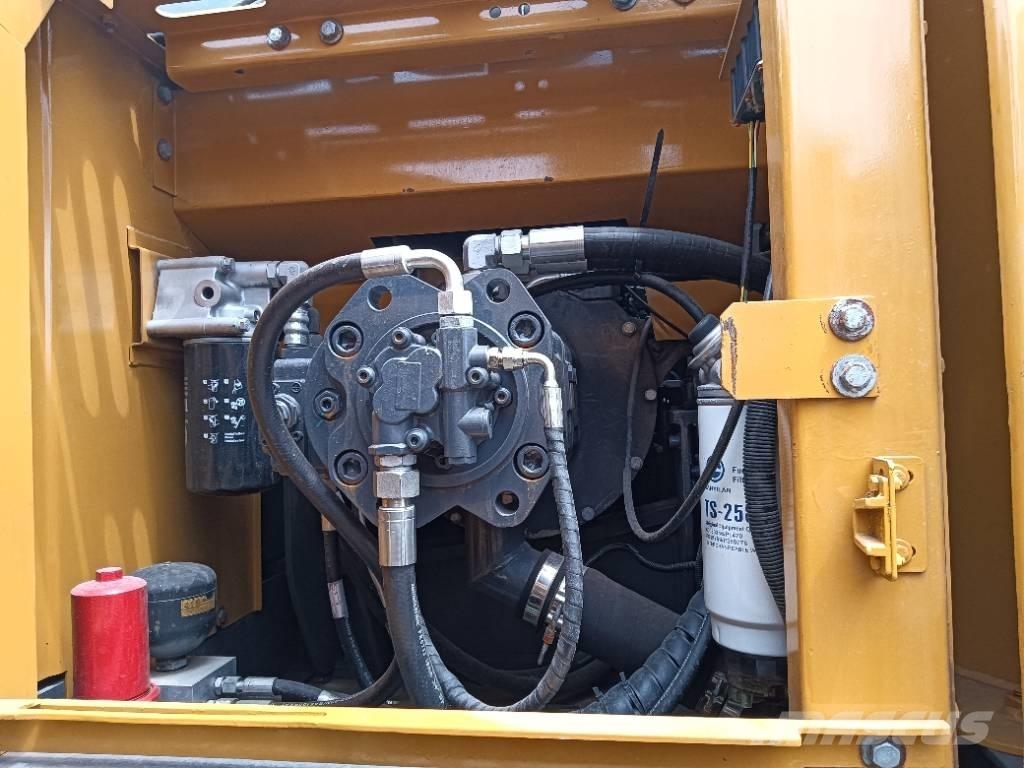 XCMG XE 215 DA Raupenbagger