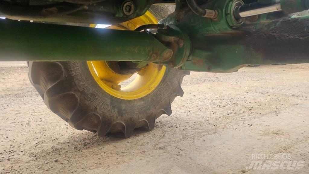 John Deere 6210 Traktoren