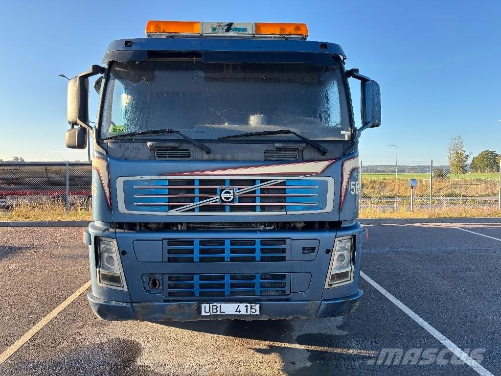 Volvo VOLVO FM12 6X2 Tankwagen