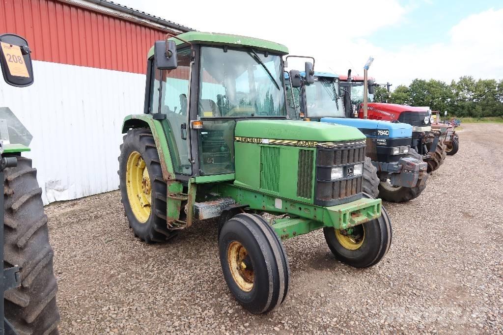 John Deere 6100 Traktoren