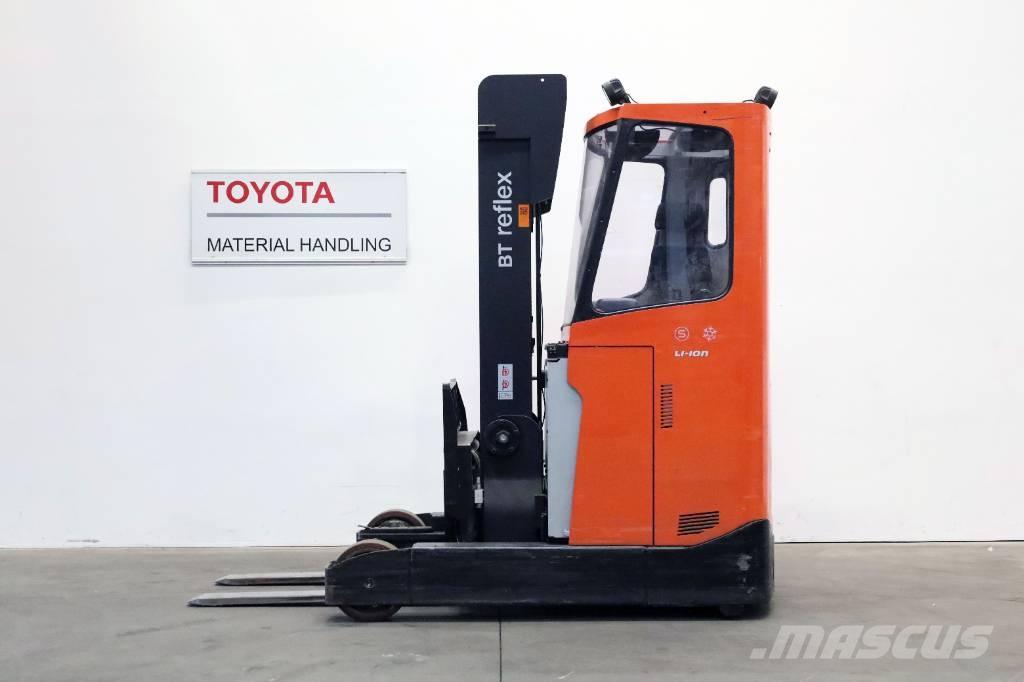 Toyota RRE200HECC Schubmaststapler