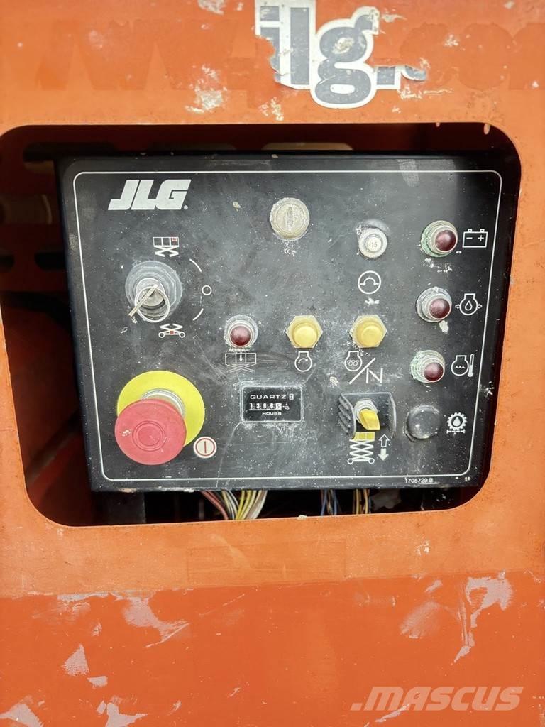 JLG 260 mrt Scheren-Arbeitsbühnen