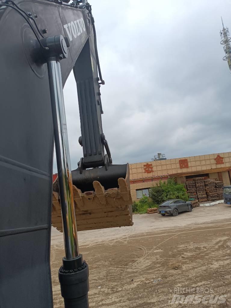 Volvo EC350DL Raupenbagger