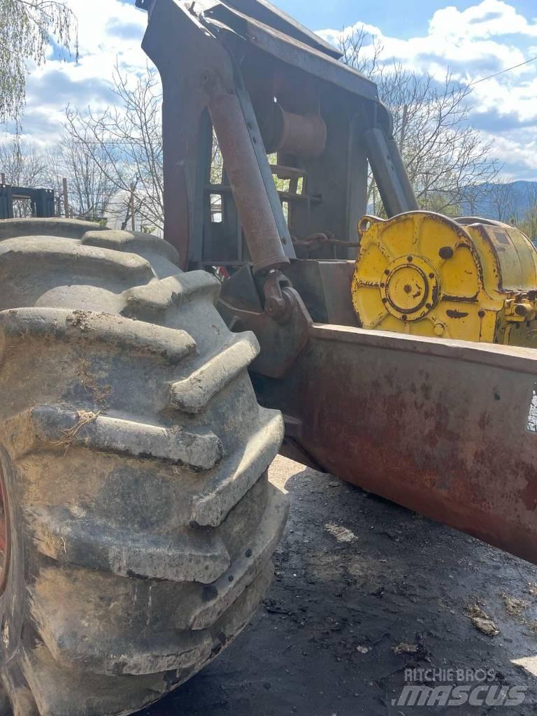 Timberjack 450C Stammholzschlepper