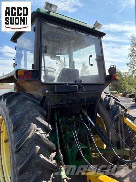 John Deere 3040 Traktoren