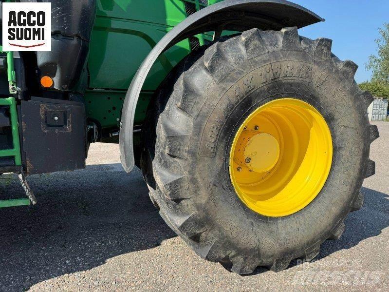 John Deere 6250 R Traktoren