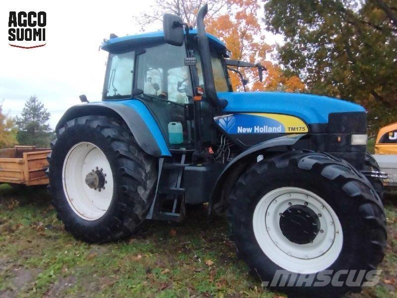 New Holland TM175 Traktoren