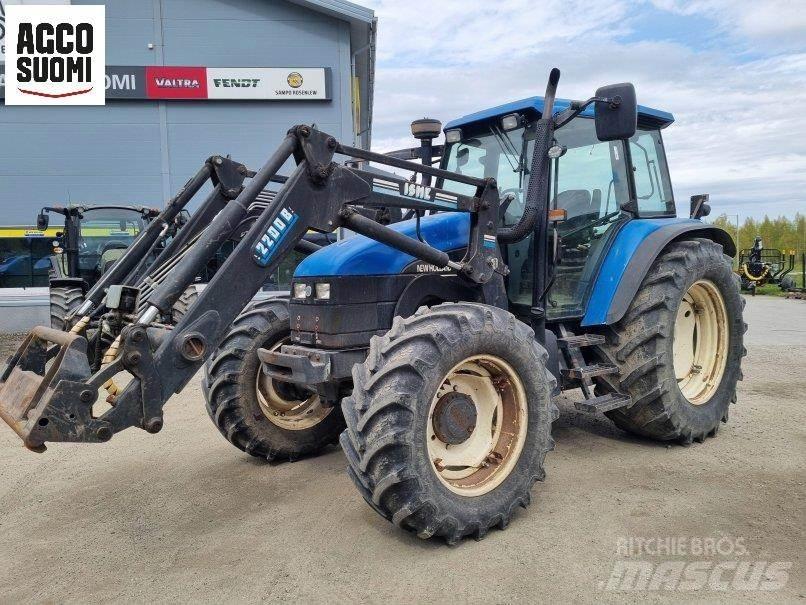 New Holland TS115 Traktoren