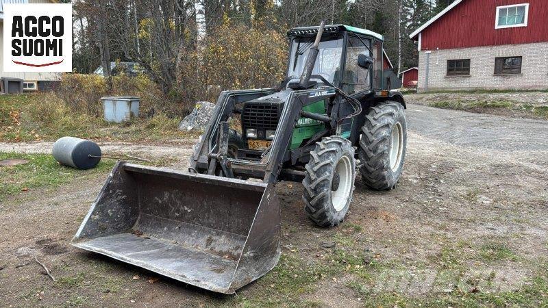 Valmet 455 Traktoren