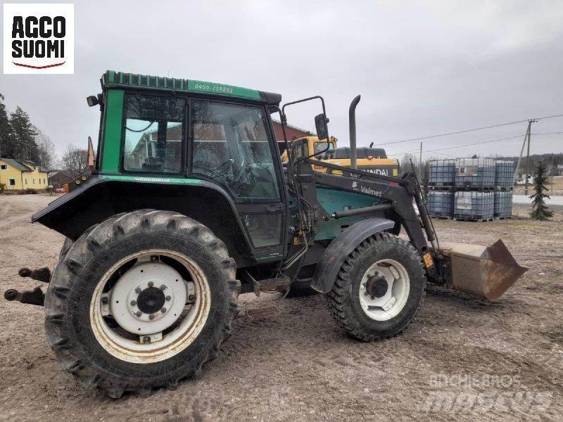 Valmet 6200 Traktoren