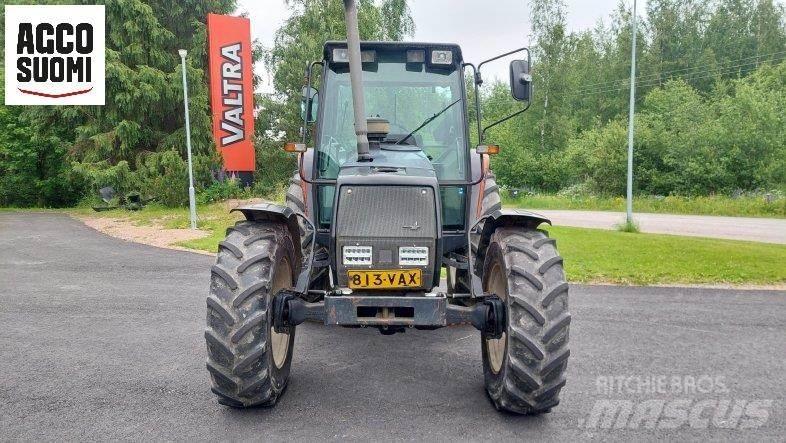 Valmet 6400 Traktoren