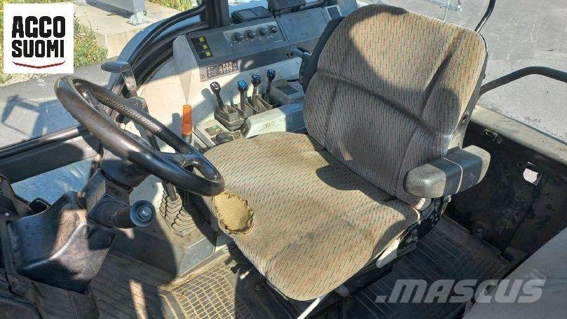 Valmet 8550 MEGA Traktoren