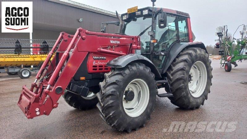 Valtra 6800 Traktoren