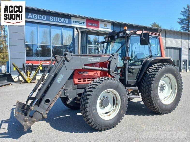 Valtra 6850 H Traktoren