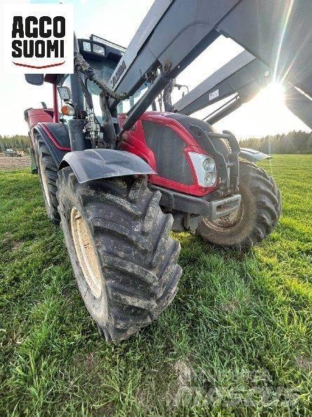 Valtra N143 HT Traktoren
