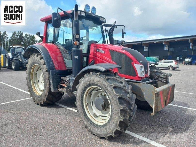 Valtra N163 DIRECT Traktoren